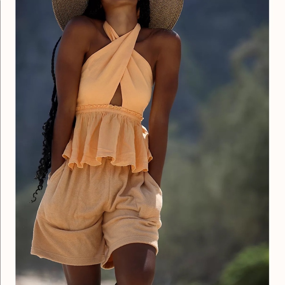 FREE PEOPLE EYE ON YOU TOP (medium)